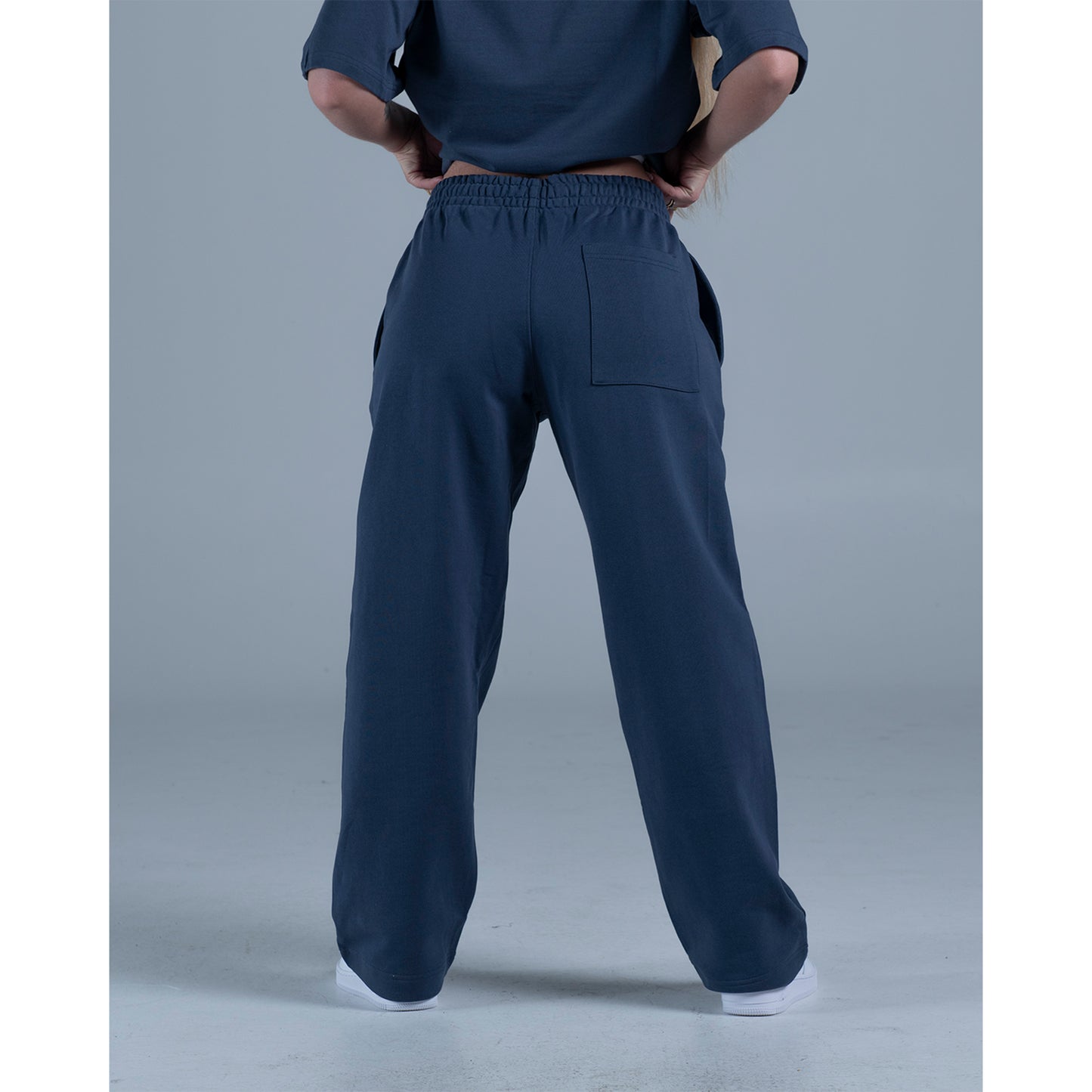 CLASSIC NAVY BLUE RELAXED SWEATS